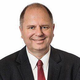 Peter Straub